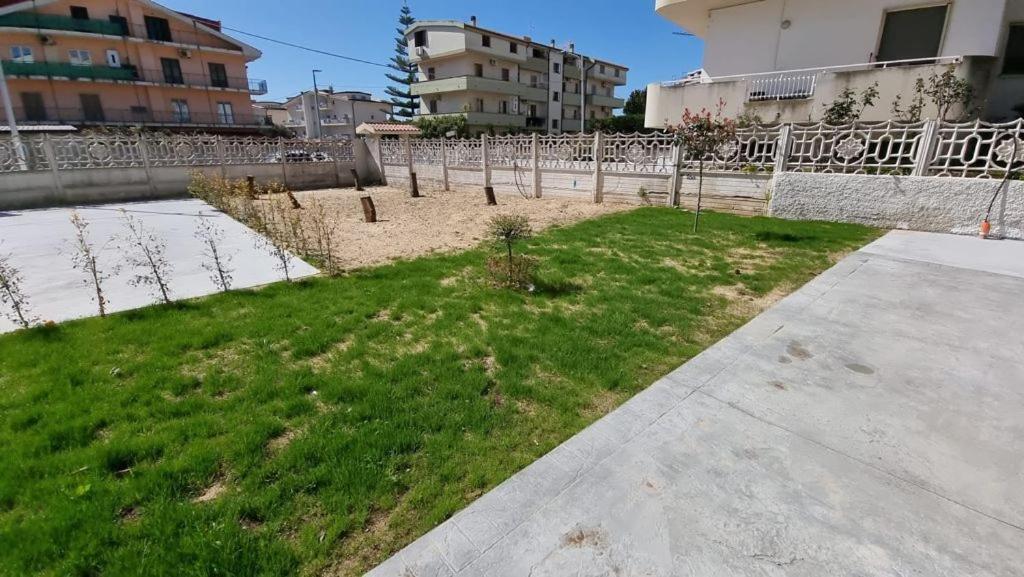 Via Cagliari Apartment Catanzaro Exterior photo